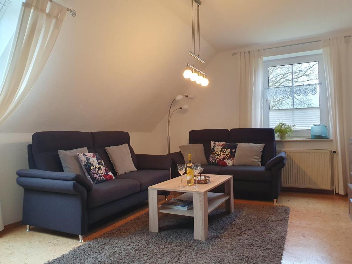 Ostfriesland Apartements -Fewo- Upgant-Schott ภายนอก รูปภาพ